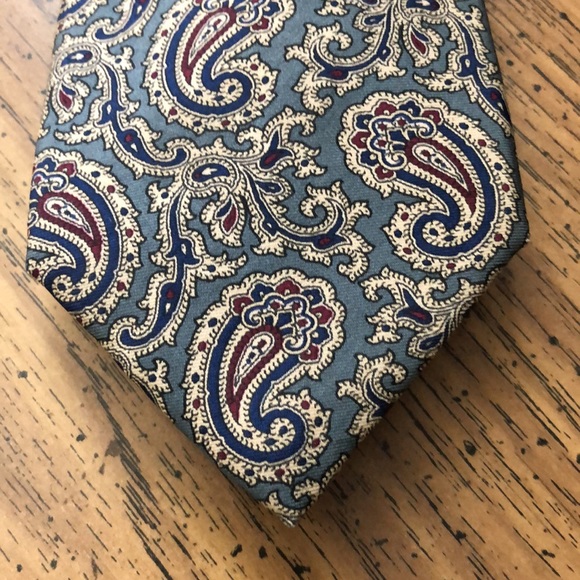 Dapper! Two Neckties - Picture 6 of 8